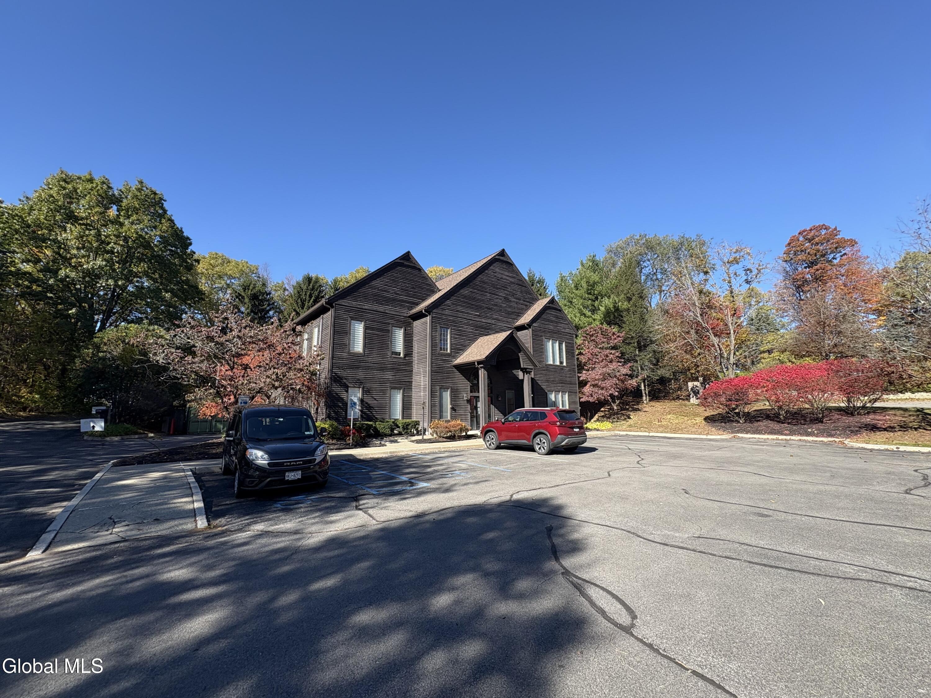 4 Chelsea Place Clifton Park NY 12065