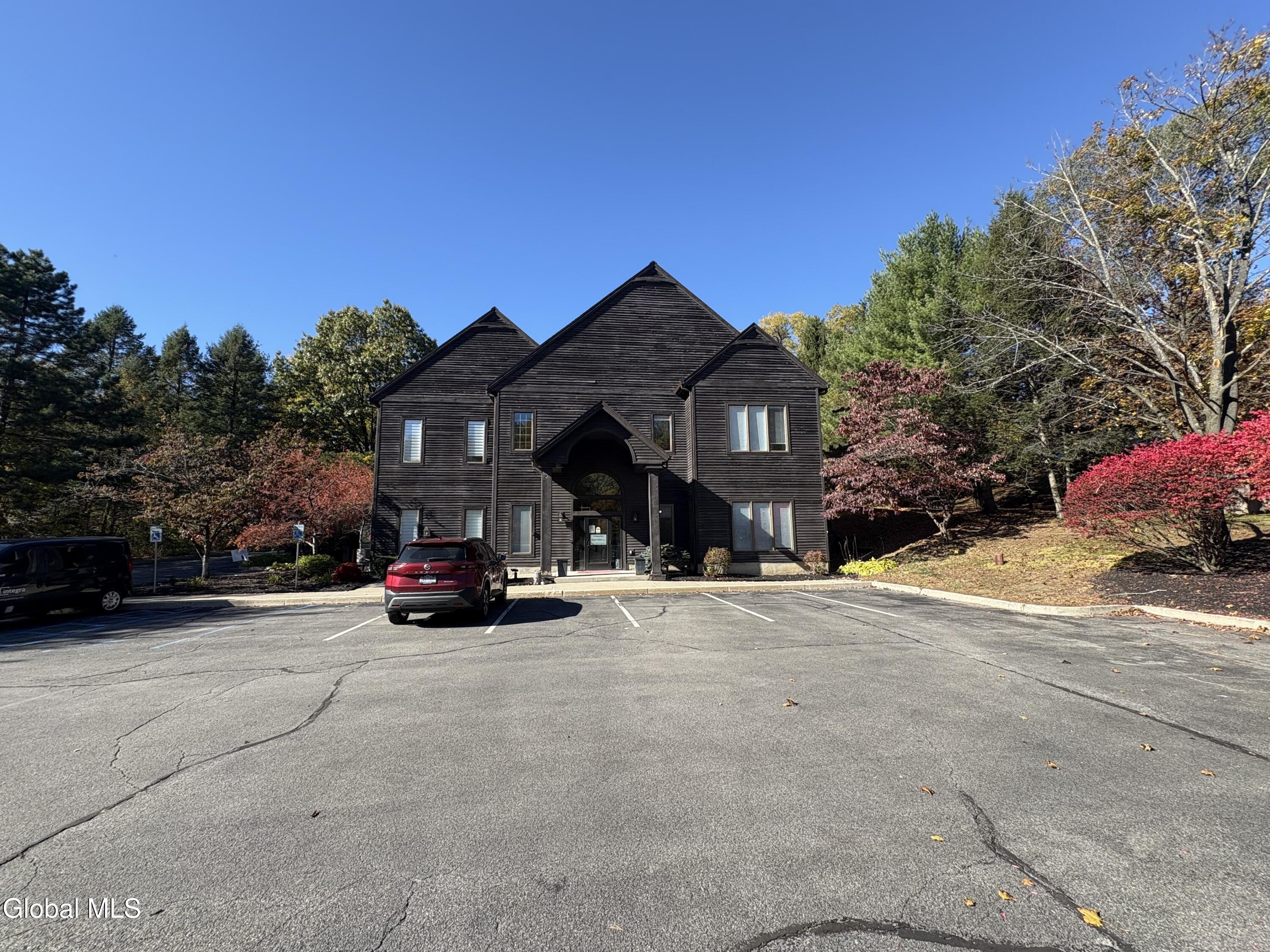4 Chelsea Place Clifton Park NY 12065