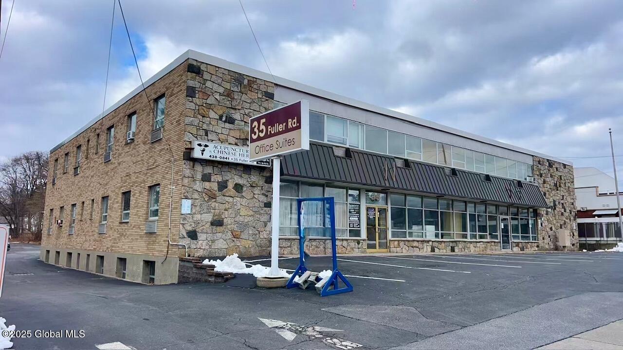 35 Fuller Road Albany NY 12205