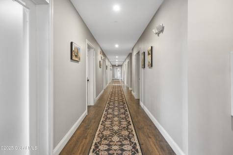 76 N Pearl Street Albany NY 12207