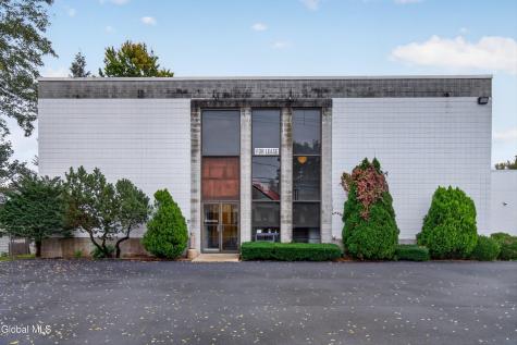 25 Kraft Avenue Albany NY 12205