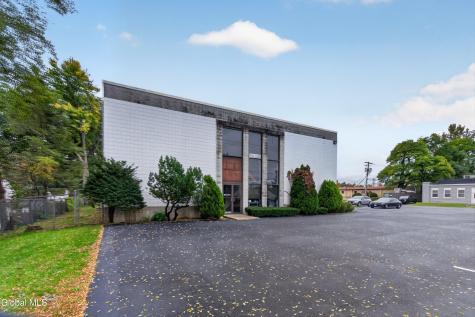 25 Kraft Avenue Albany NY 12205