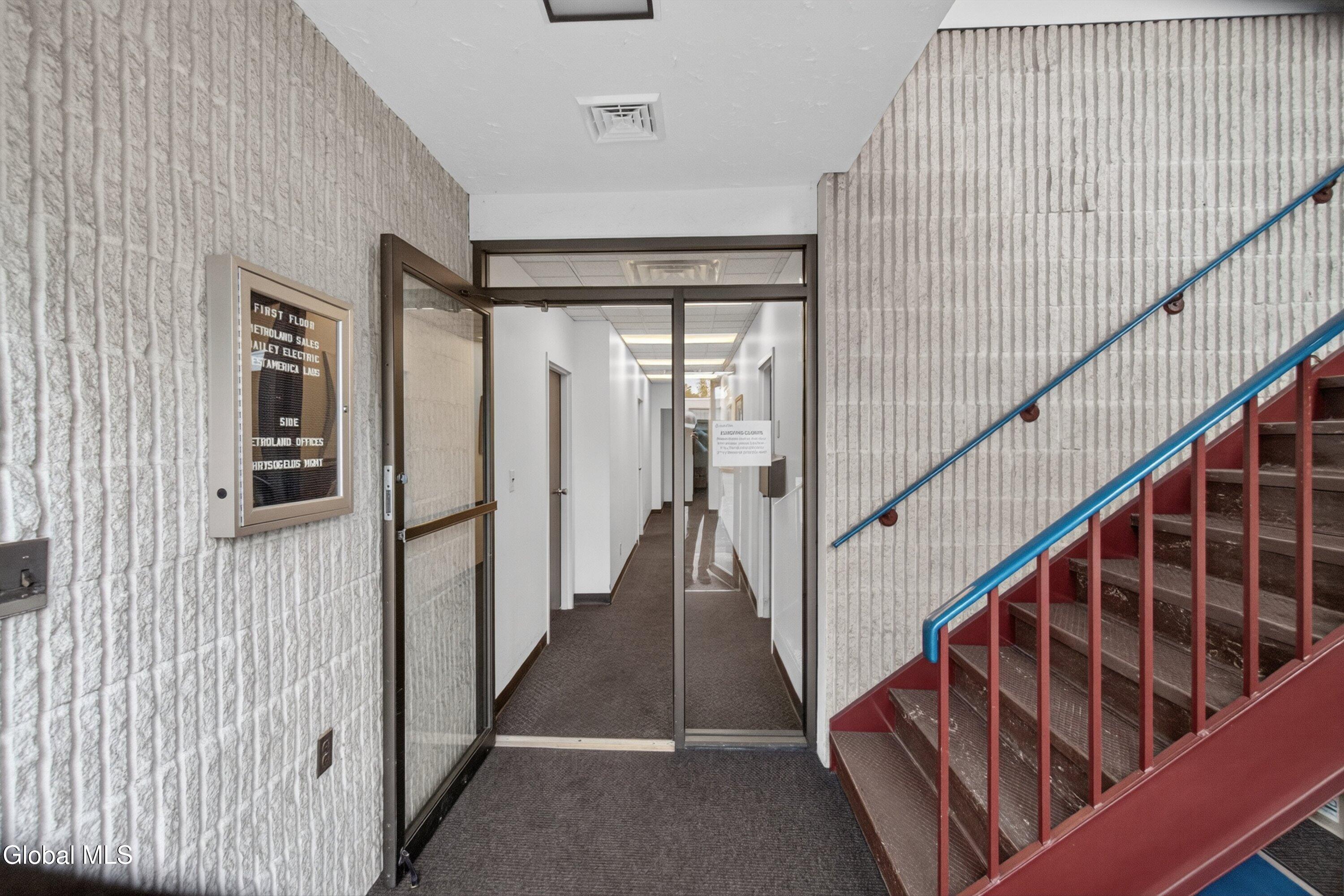 25 Kraft Avenue Albany NY 12205