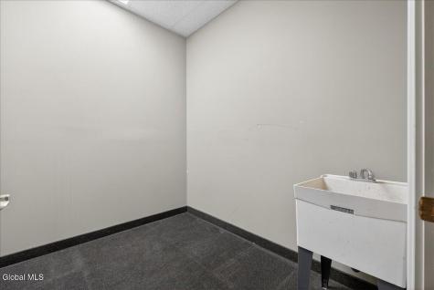 2603 Guilderland Avenue Rotterdam NY 12306