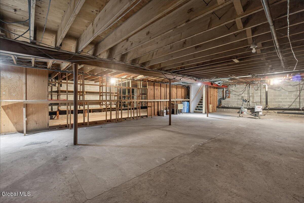 2603 Guilderland Avenue Rotterdam NY 12306