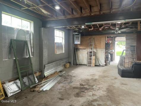 18 112th Street Troy NY 12182