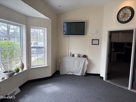 10 Blacksmith Drive Malta NY 12020
