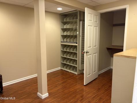 1528 Columbia Tpke Turnpike Schodack NY 12033