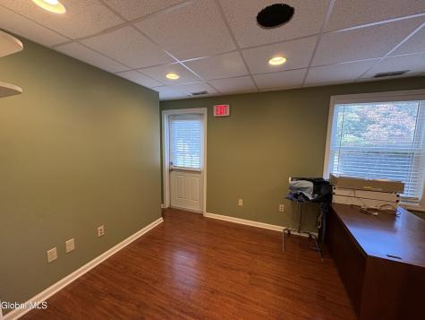 1528 Columbia Tpke Turnpike Schodack NY 12033
