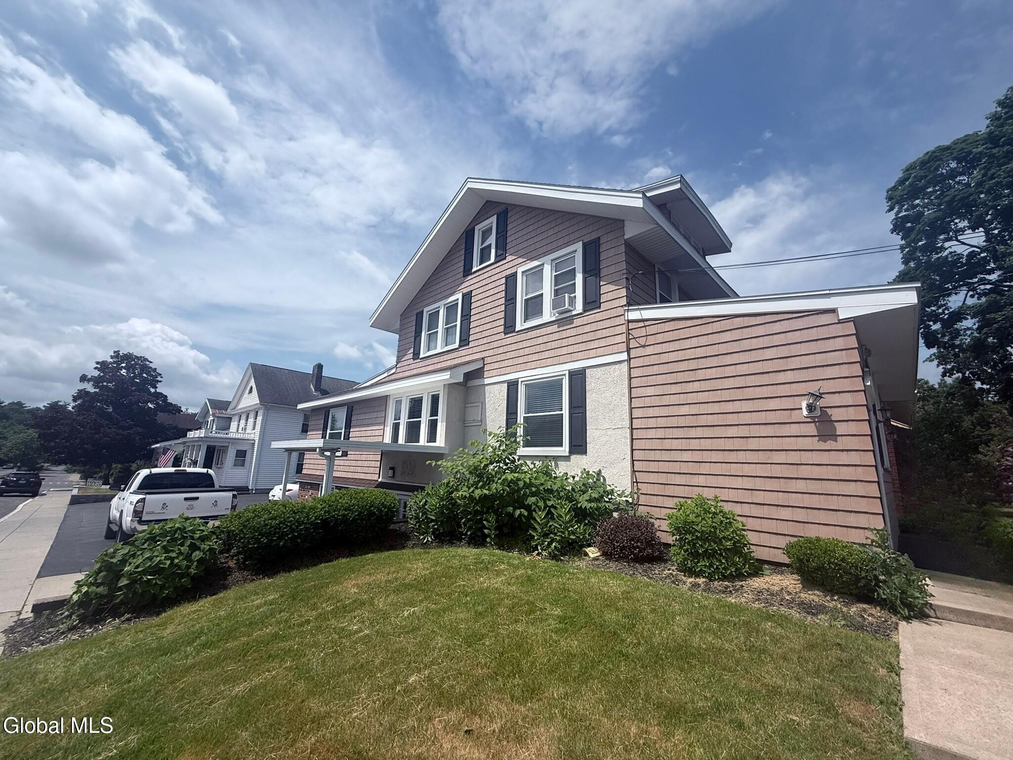 1598 Union Street Schenectady NY 12309