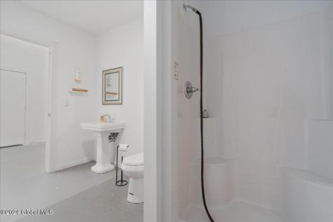 146 Raylinsky Road Ballston Lake NY 12019