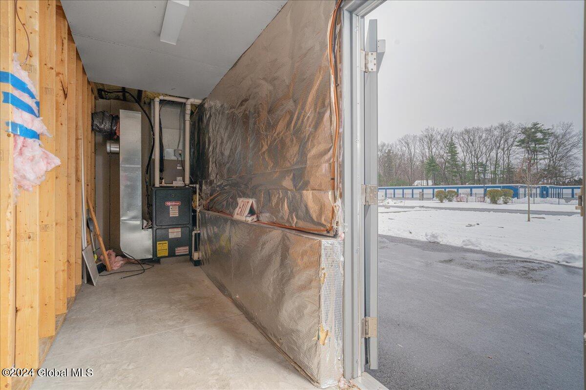 146 Raylinsky Road Ballston Lake NY 12019