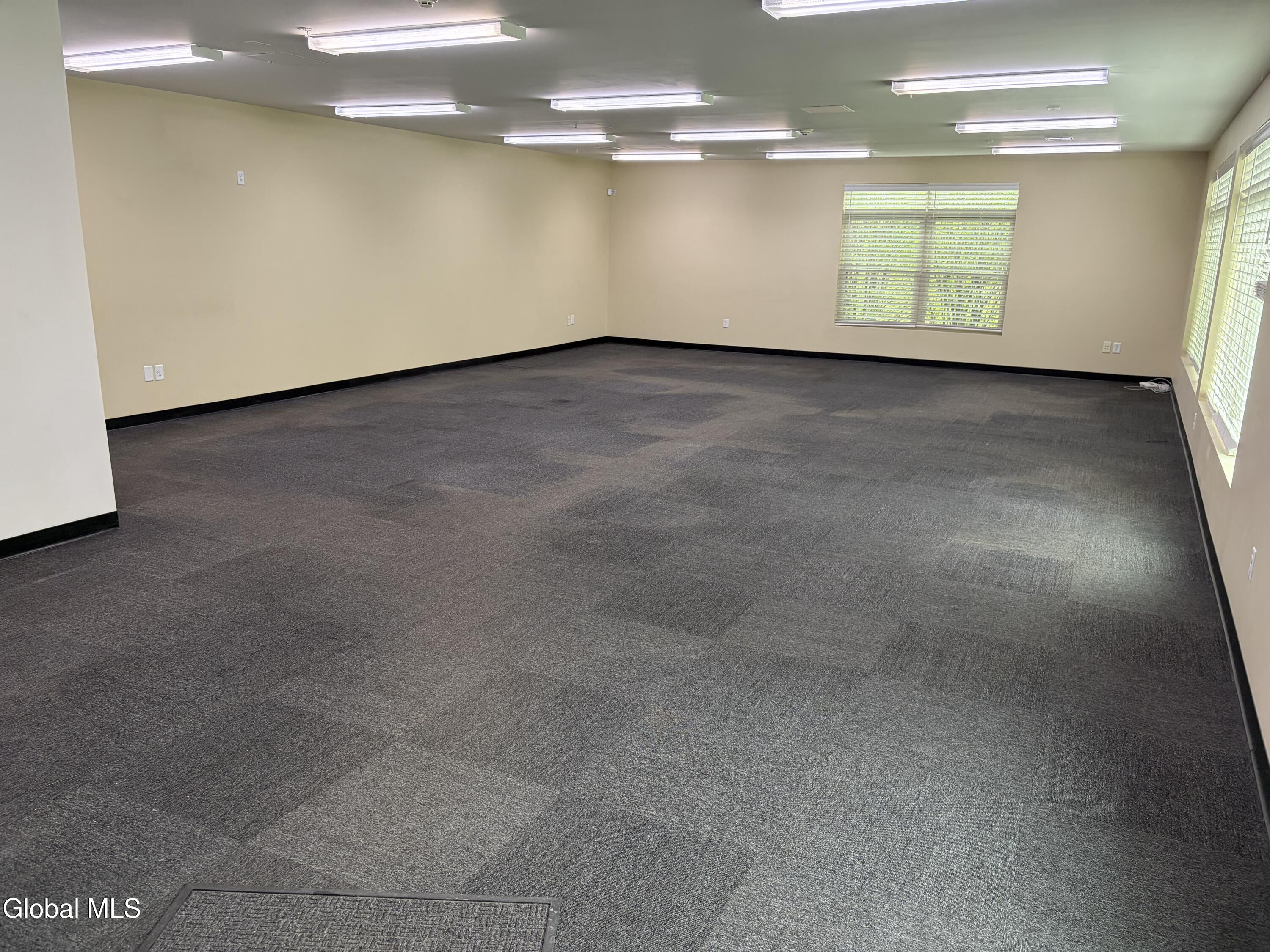 394 Elsmere Avenue Delmar NY 12054