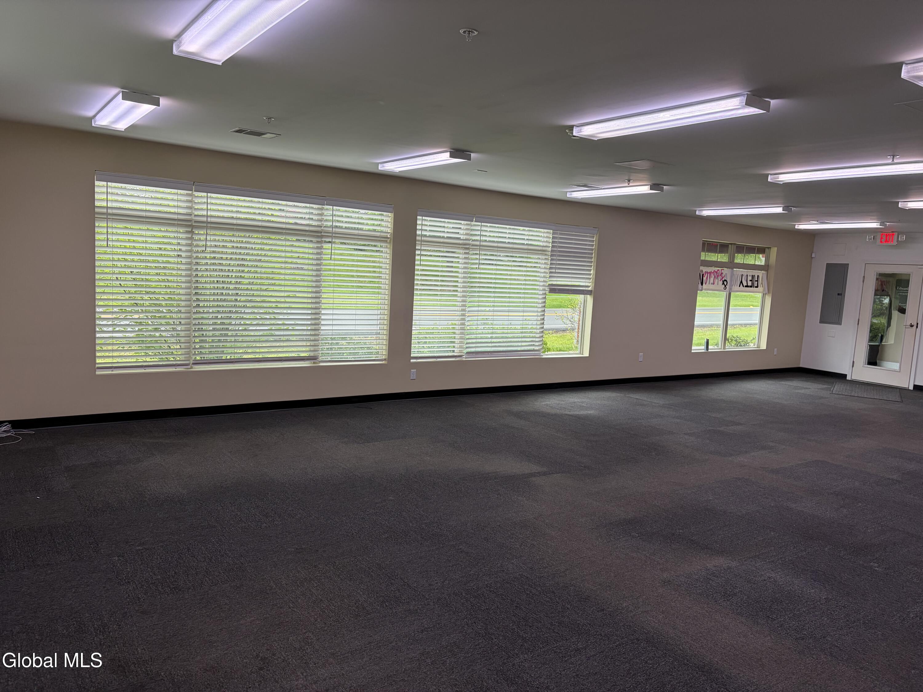 394 Elsmere Avenue Delmar NY 12054
