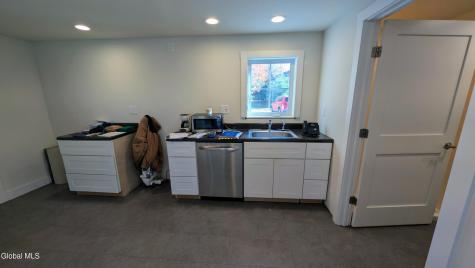 468 Maple Avenue Saratoga Springs NY 12866