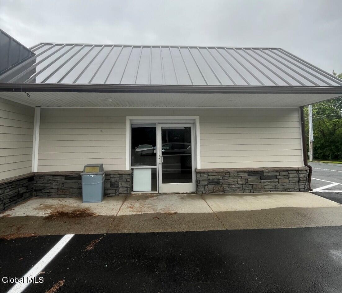 282 Middletown Road Waterford NY 12188
