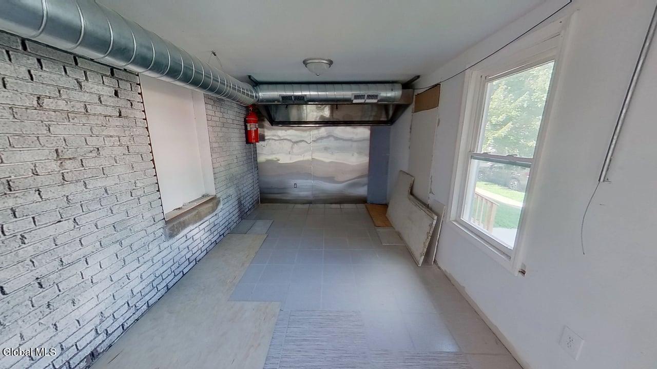 4 Ten Eyck Avenue Albany NY 12209