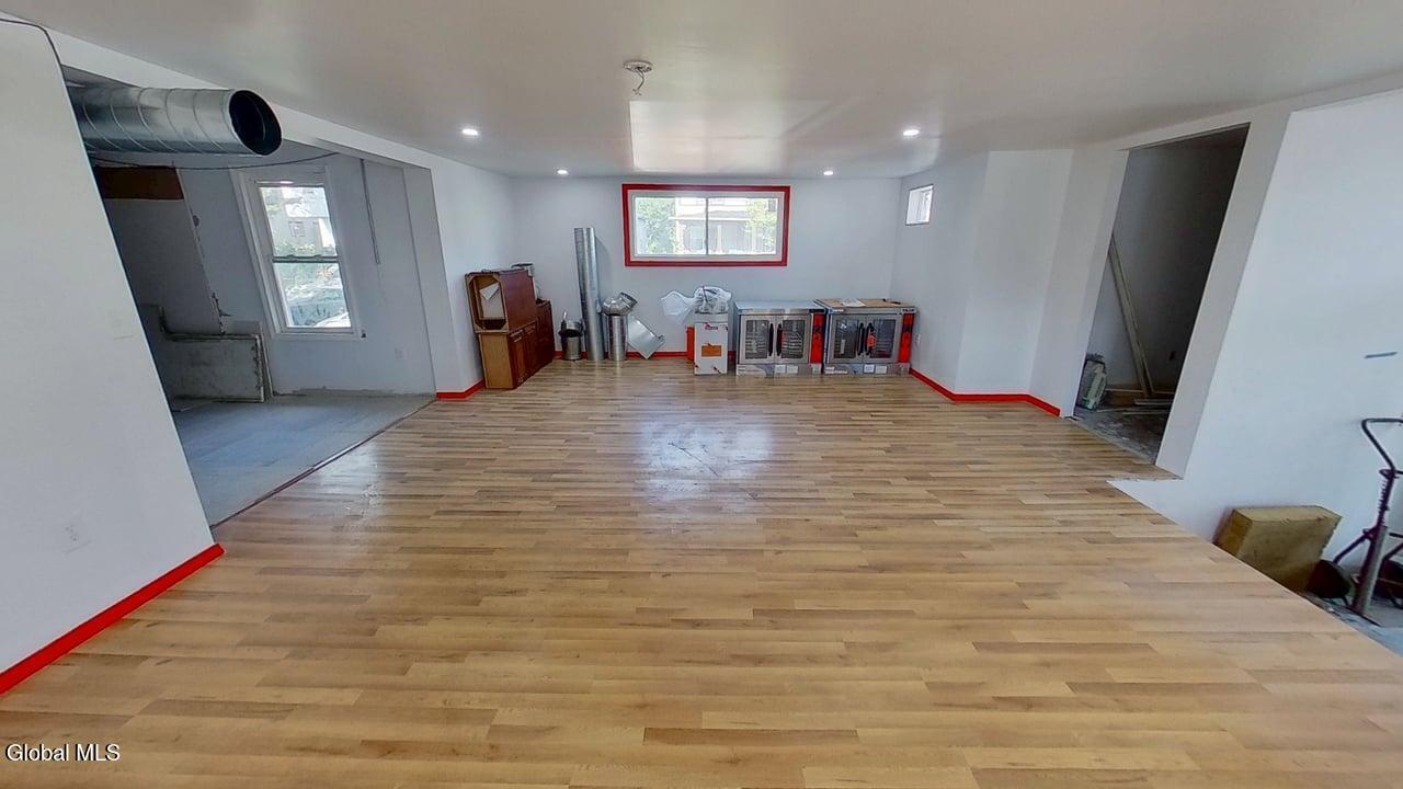 4 Ten Eyck Avenue Albany NY 12209