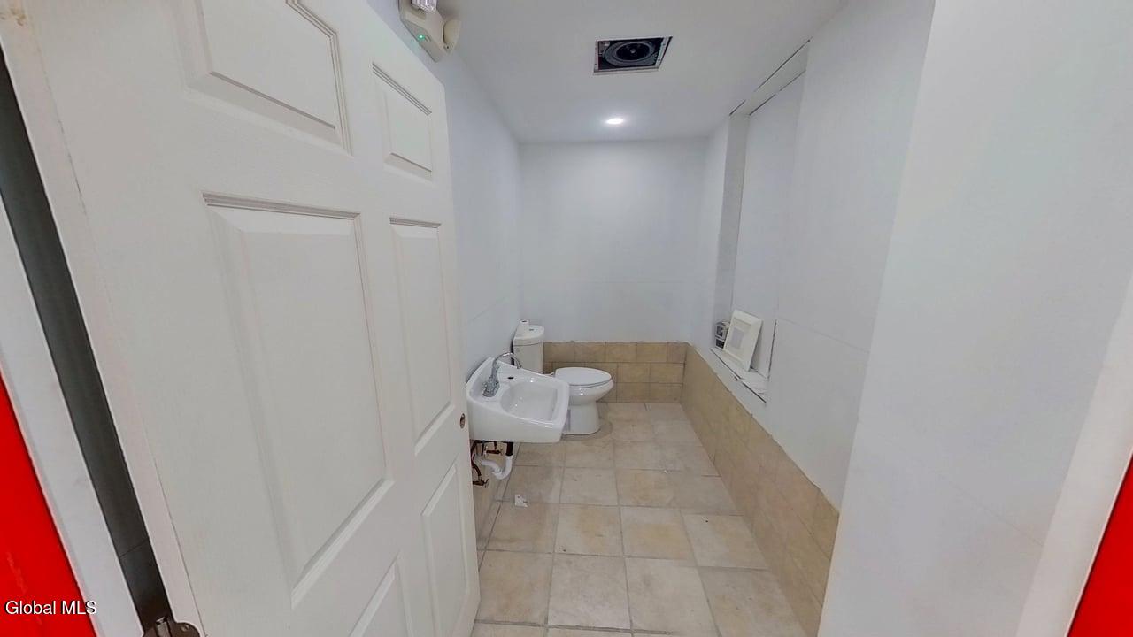4 Ten Eyck Avenue Albany NY 12209