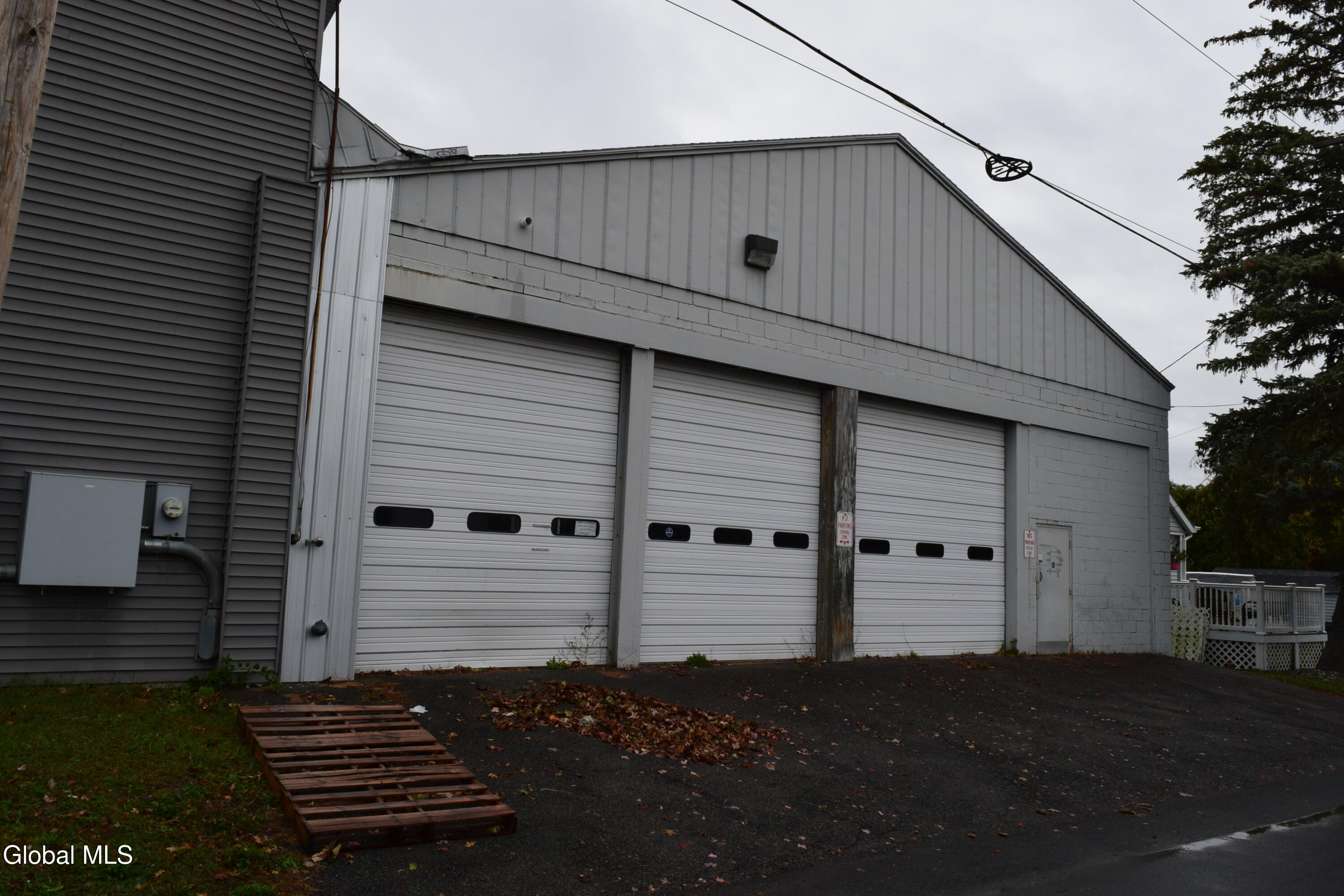 1995 Central Avenue Albany NY 12205