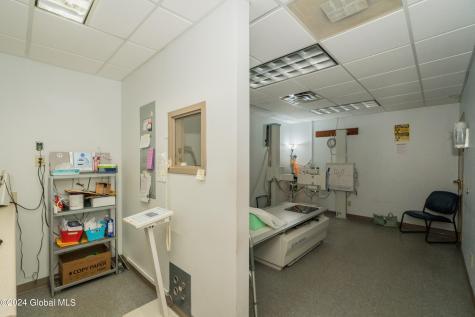 5 Care Lane Saratoga Springs NY 12866