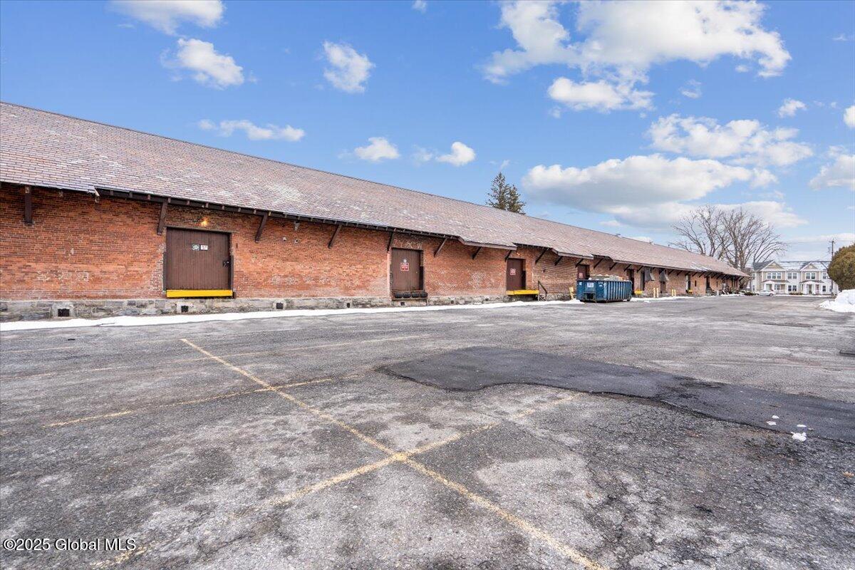 80 W Circular Street Saratoga Springs NY 12866