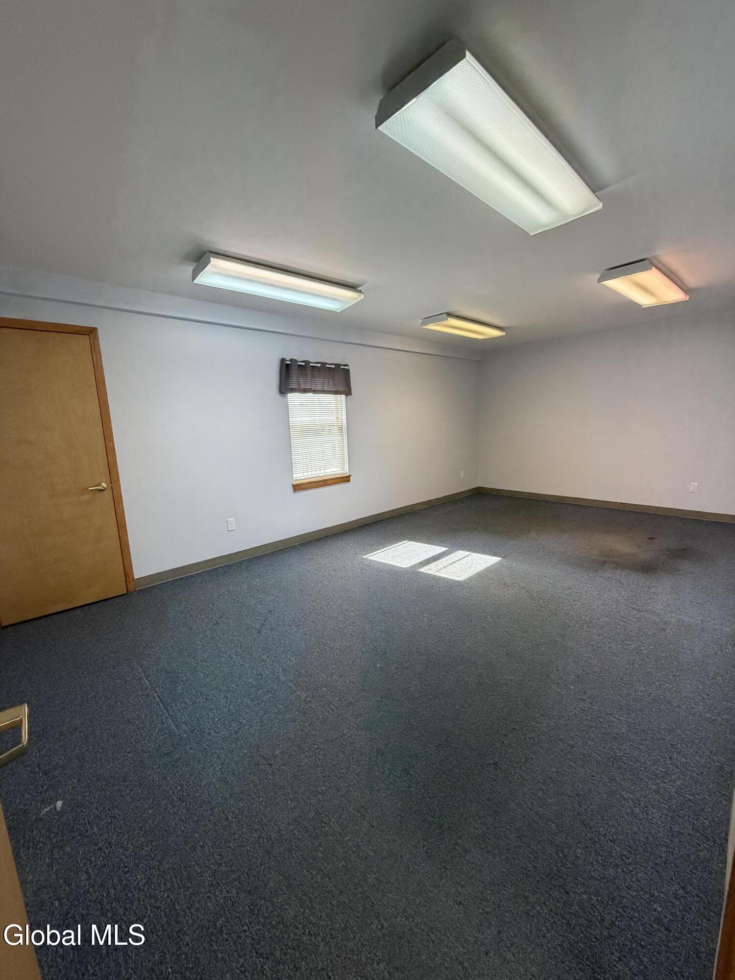 689-691 Hoosick Road Troy NY 12180