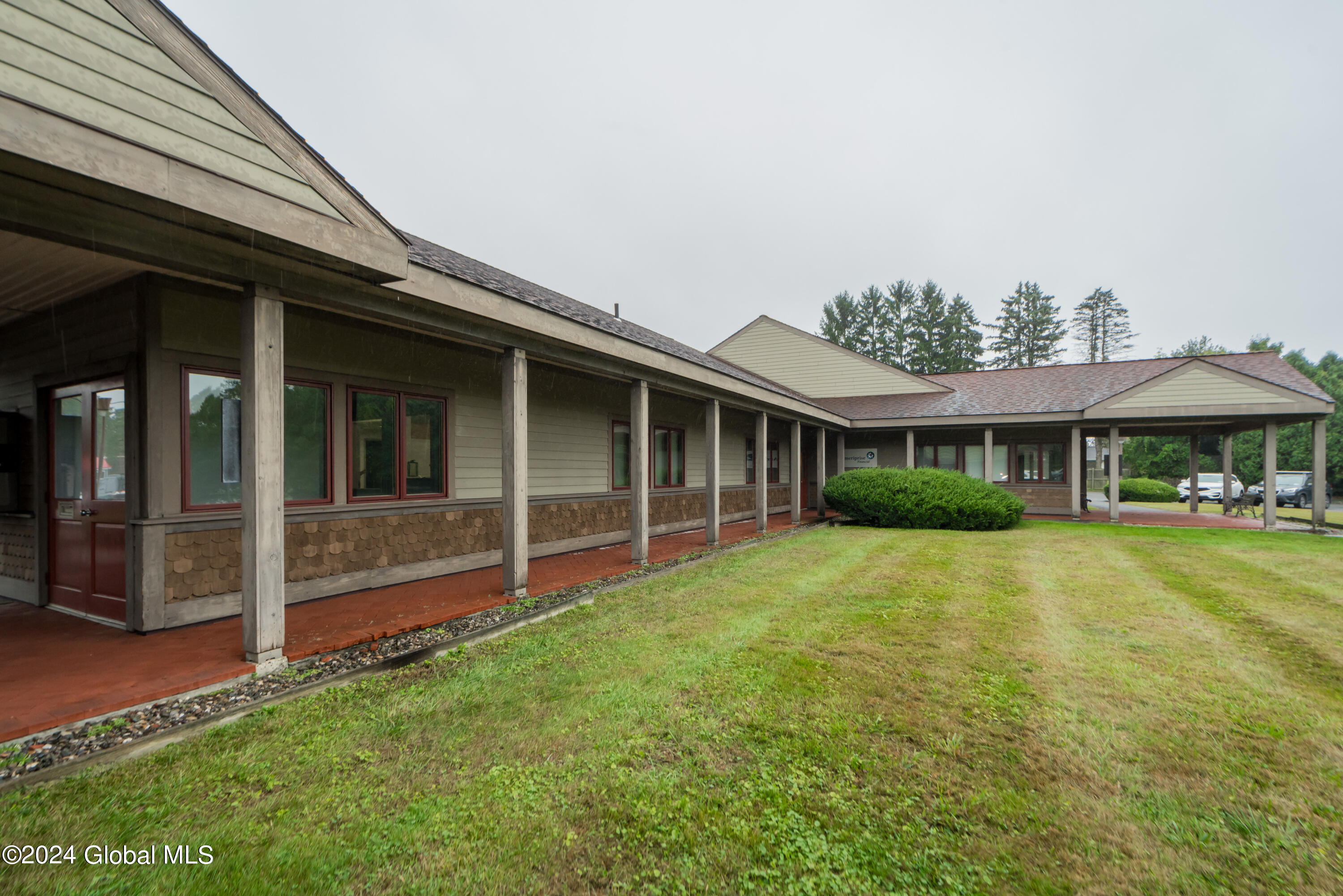 1654 Columbia Turnpike Castleton On Hudson NY 12033