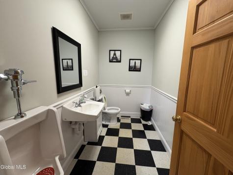 81 4th Street Troy NY 12180