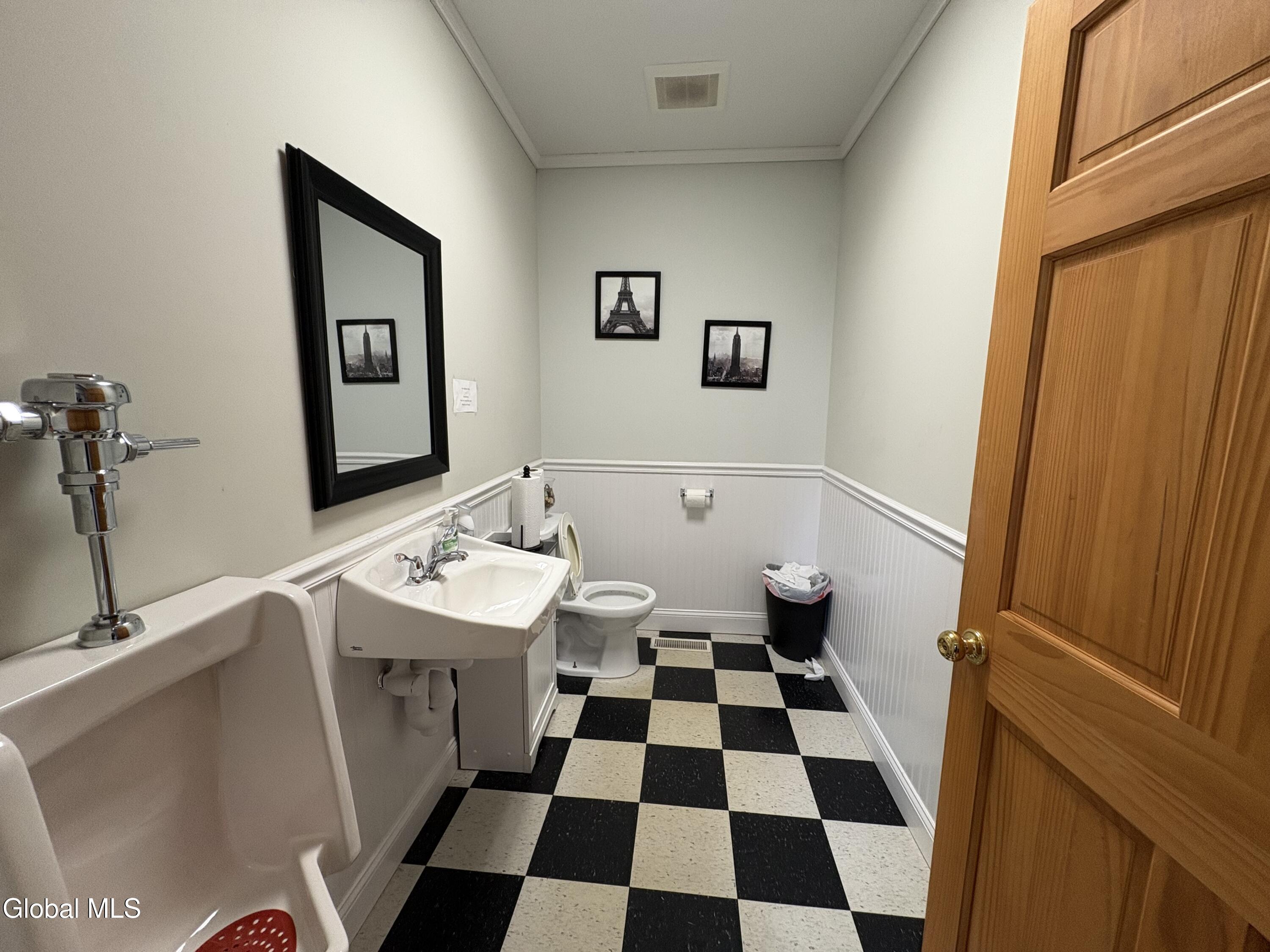 81 4th Street Troy NY 12180