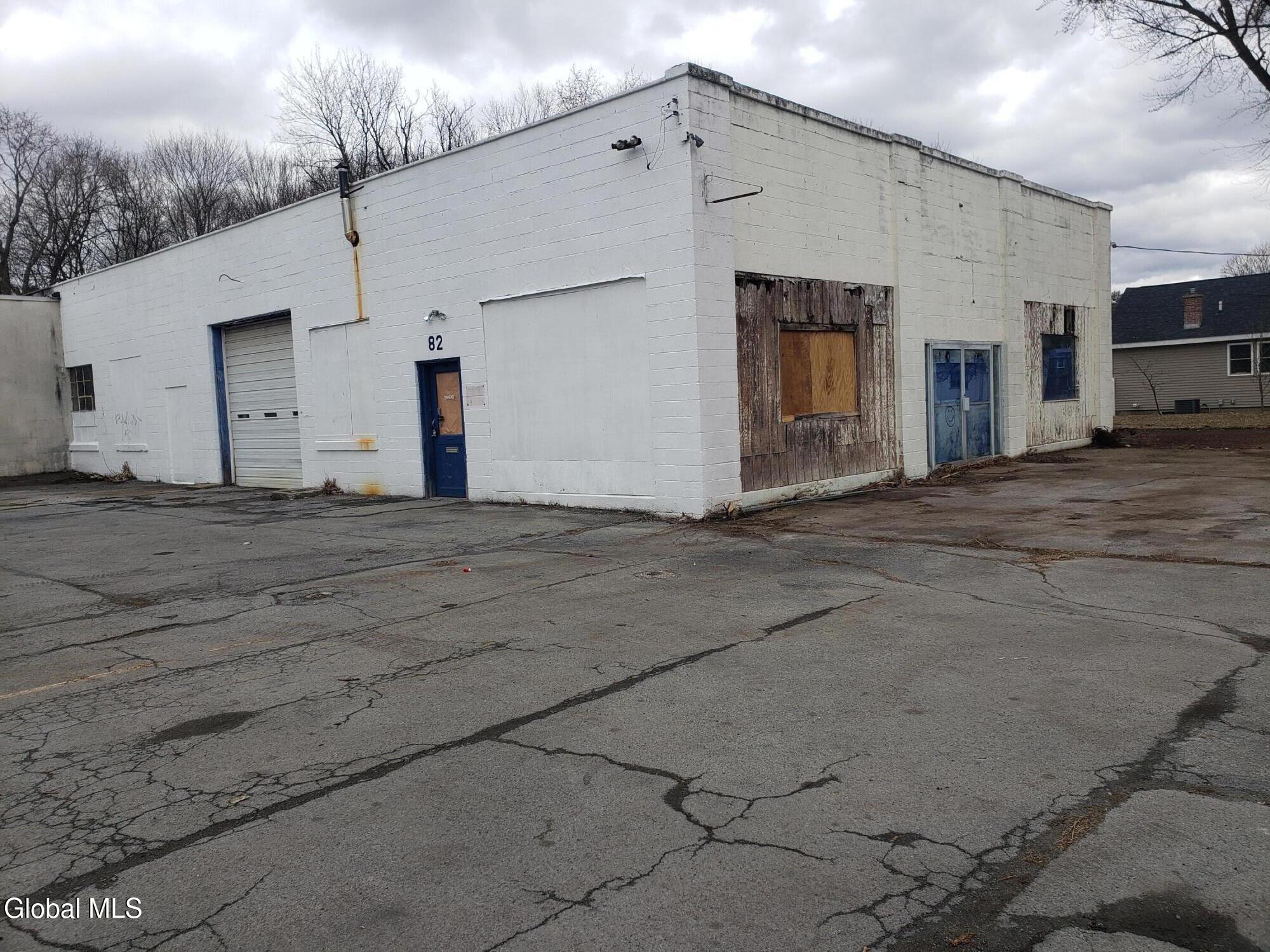 82 Boulevard Queensbury NY 12804