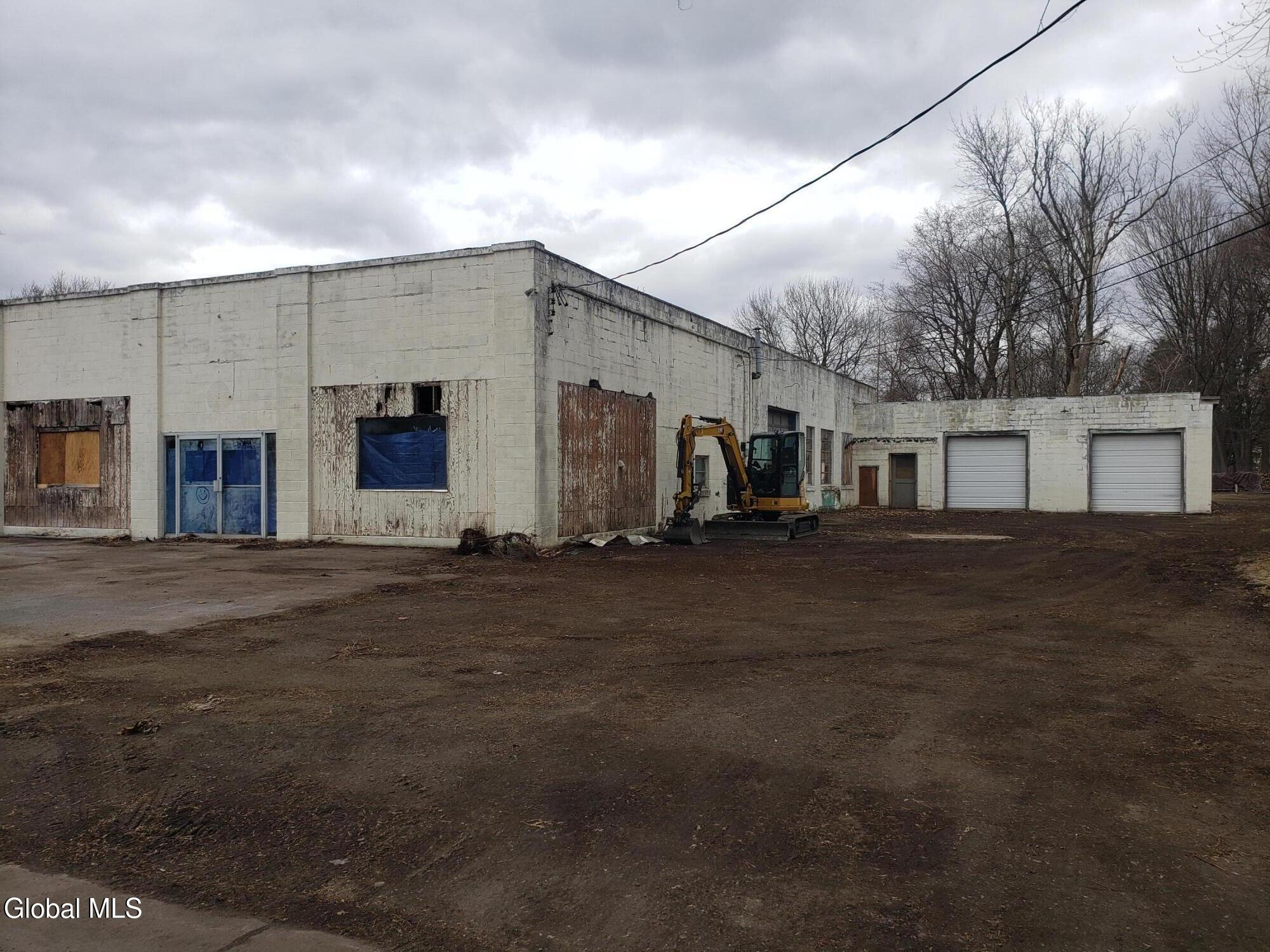 82 Boulevard Queensbury NY 12804