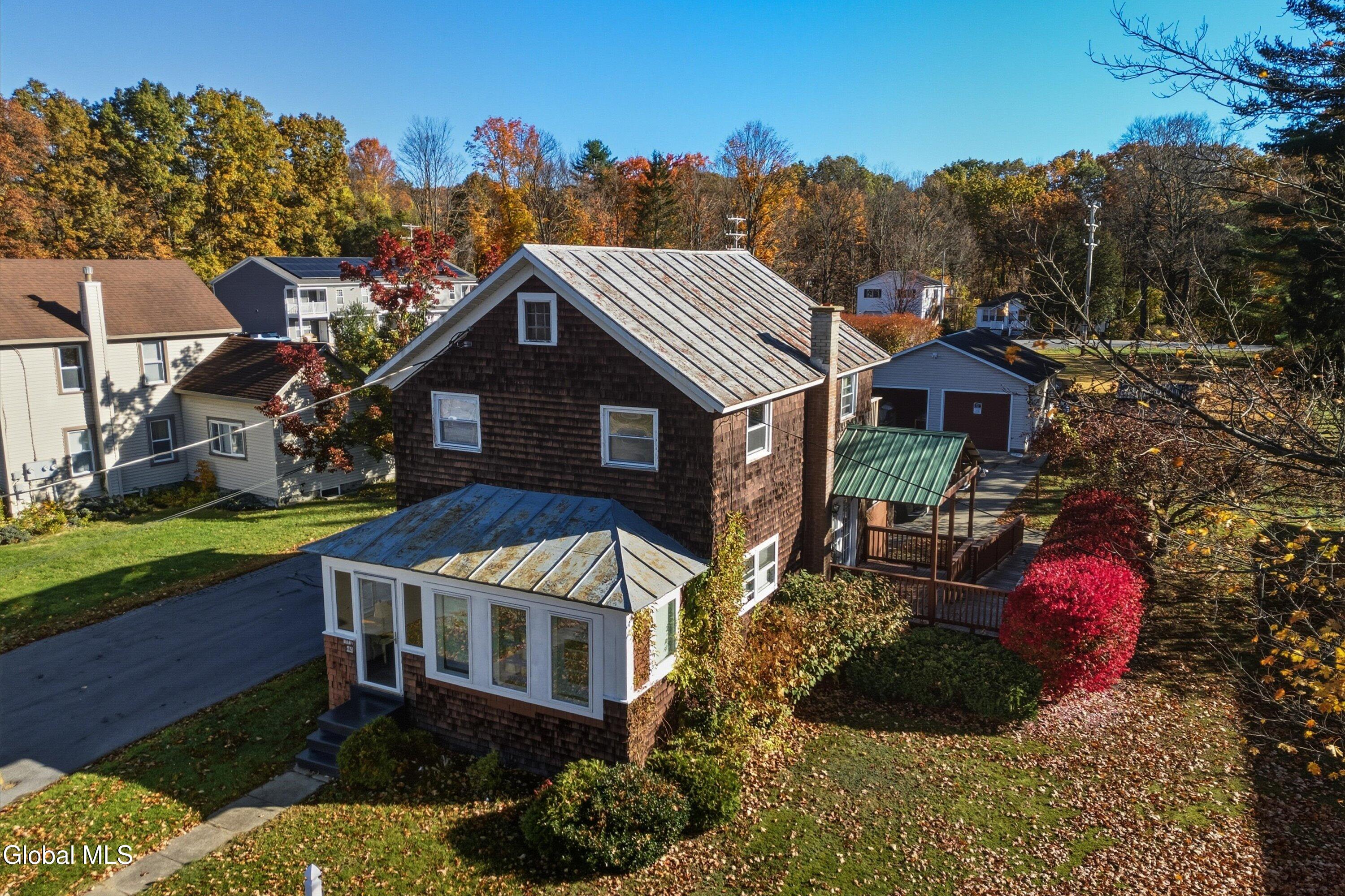 460 Maple Avenue Saratoga Springs NY 12866