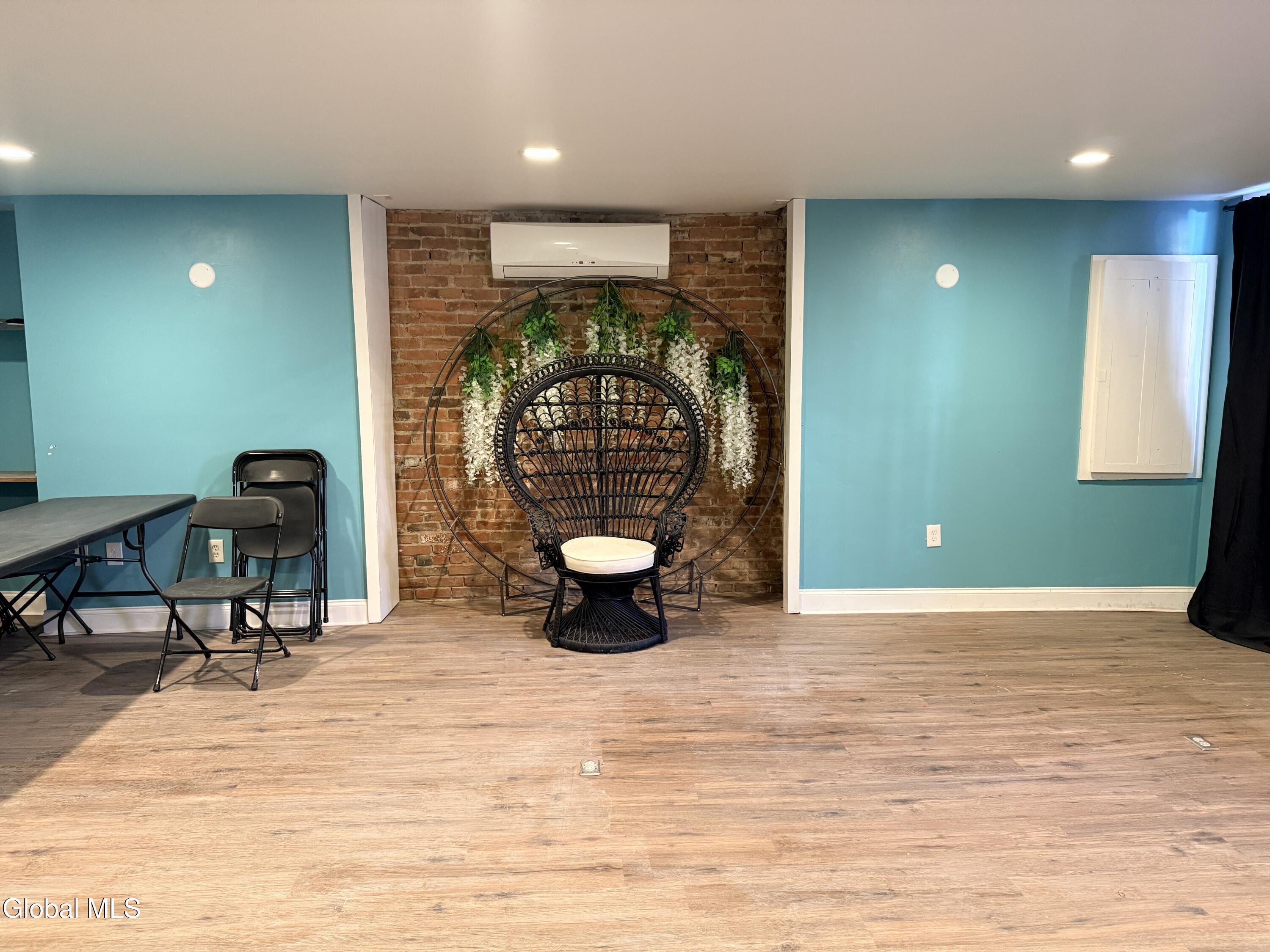 336 Congress Street Troy NY 12180