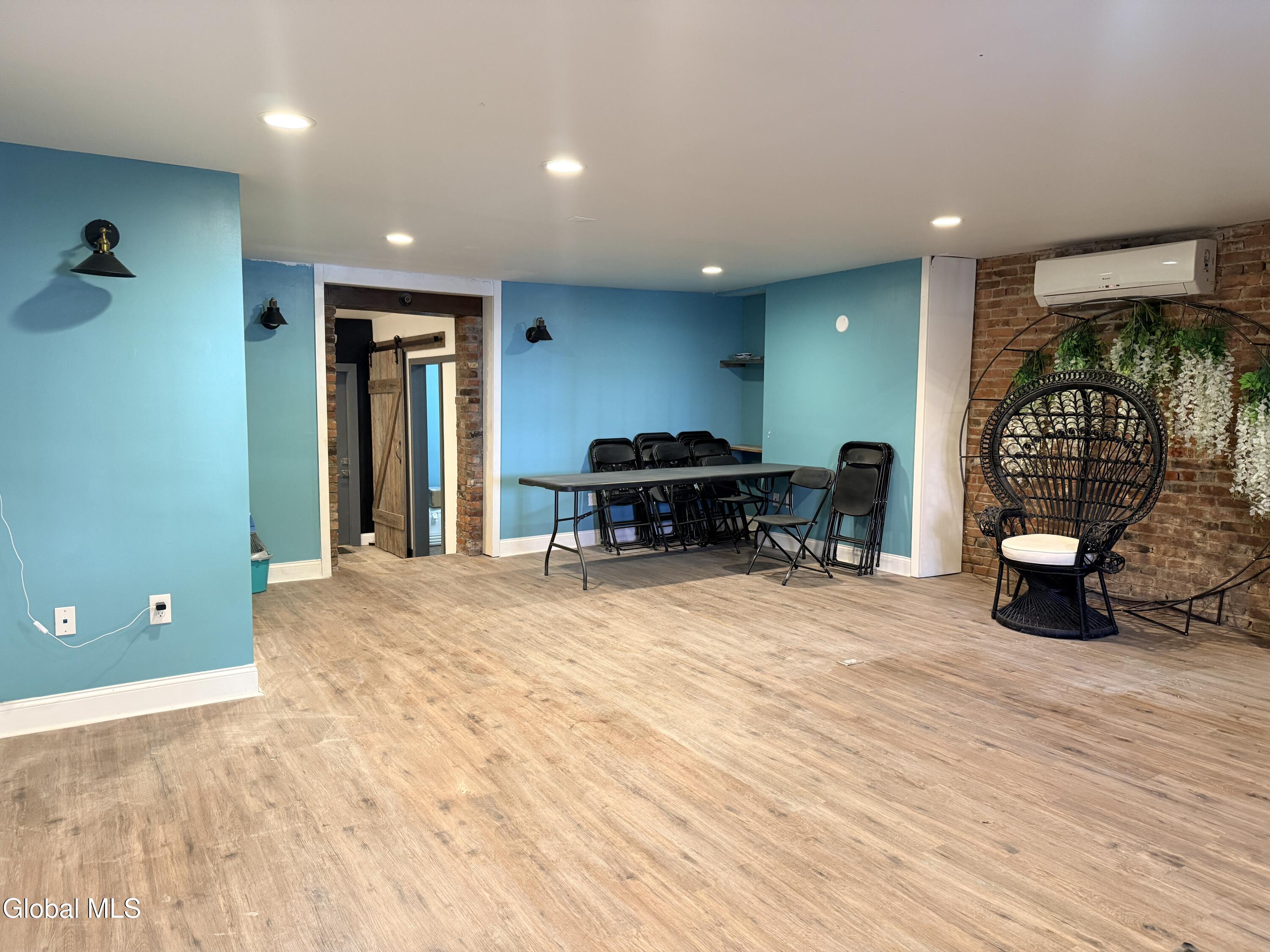 336 Congress Street Troy NY 12180