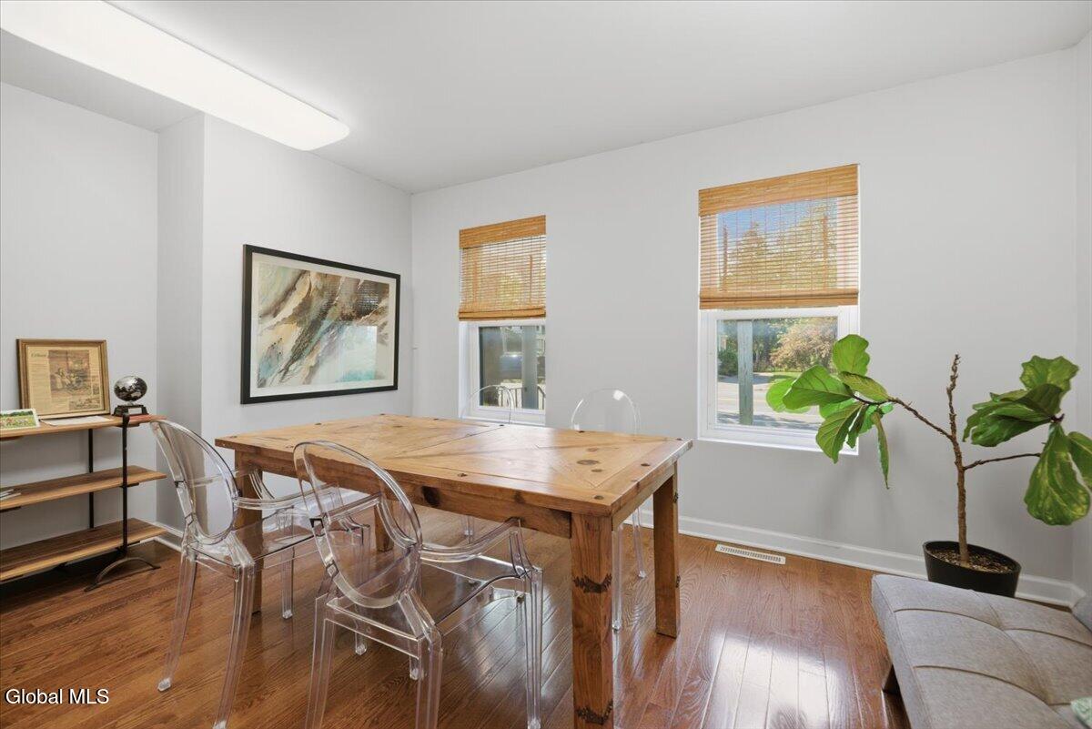 193 Lake Avenue Saratoga Springs NY 12866