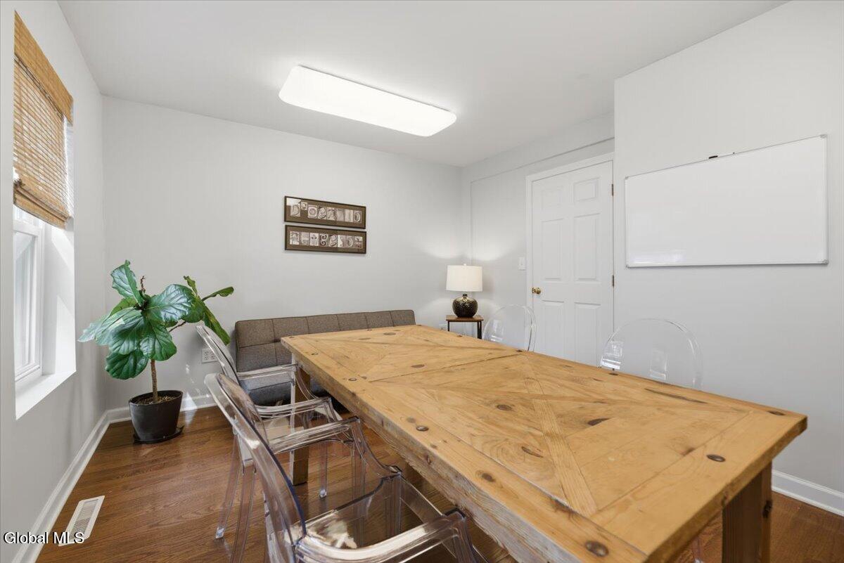 193 Lake Avenue Saratoga Springs NY 12866