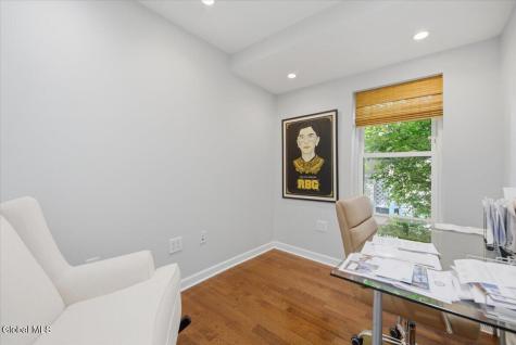 193 Lake Avenue Saratoga Springs NY 12866