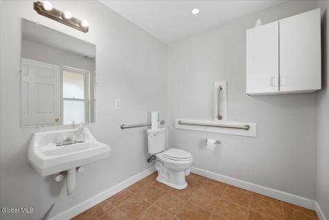 193 Lake Avenue Saratoga Springs NY 12866