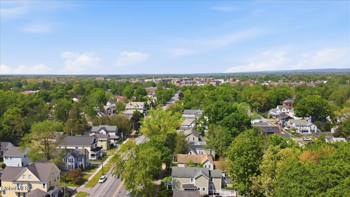 193 Lake Avenue Saratoga Springs NY 12866