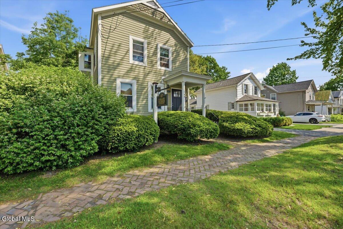 193 Lake Avenue Saratoga Springs NY 12866