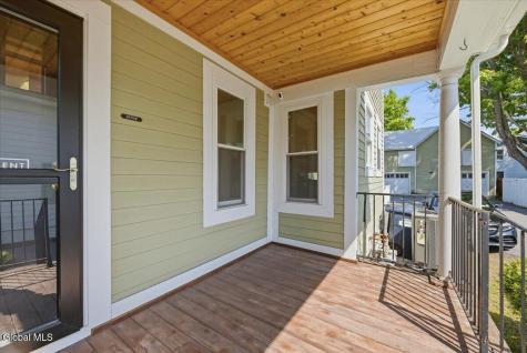 193 Lake Avenue Saratoga Springs NY 12866