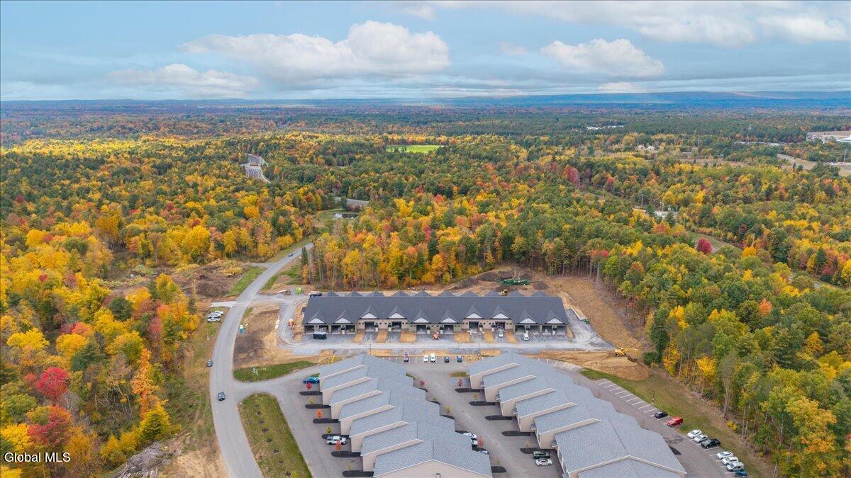 10 Shenandoah Drive Saratoga NY 12866
