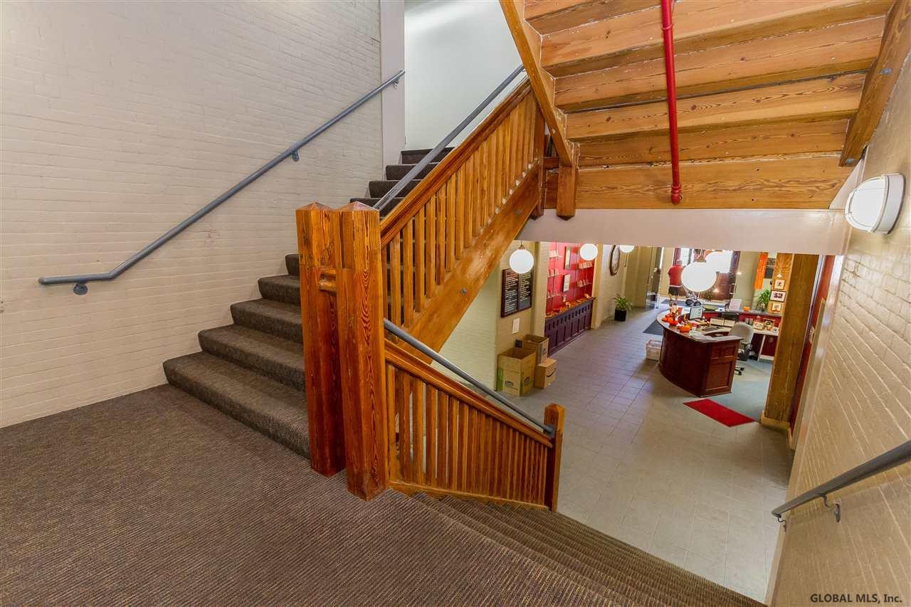 125 High Rock Avenue Saratoga Springs NY 12866