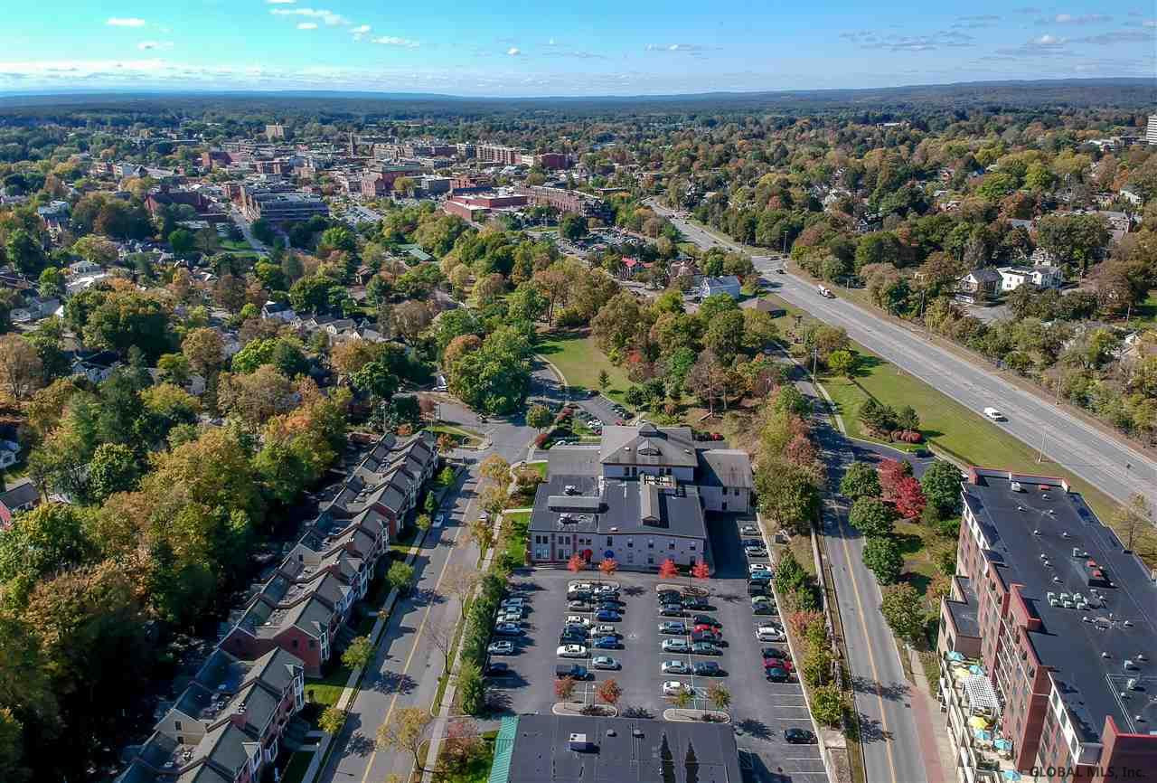 125 High Rock Avenue Saratoga Springs NY 12866