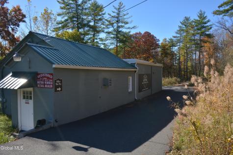 2244 U.s. 9 Round Lake NY 12151