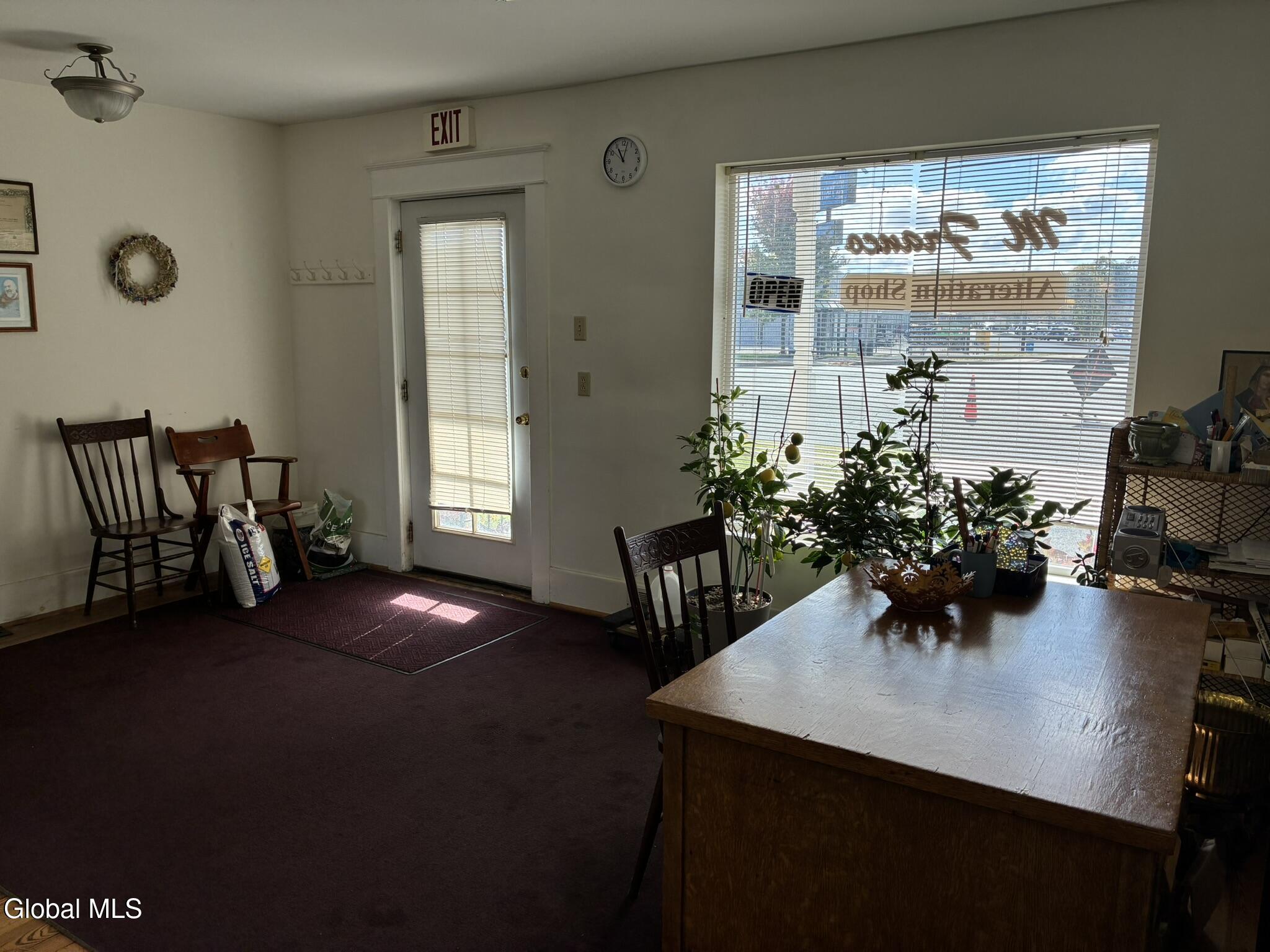 1642 Flower Road Schenectady NY 12303
