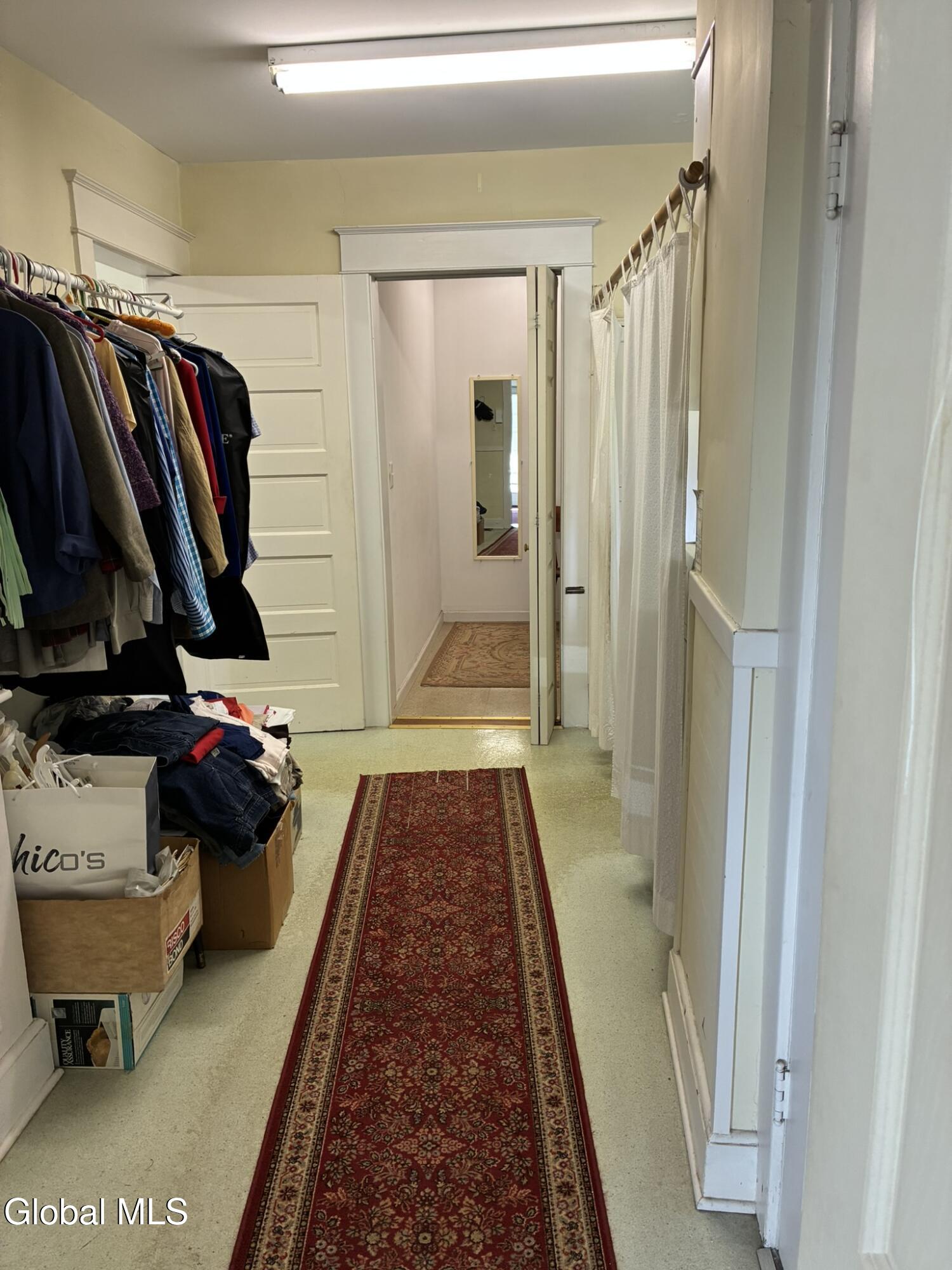 1642 Flower Road Schenectady NY 12303