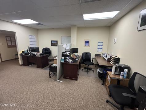 1728 New York 29 Gloversville NY 12078