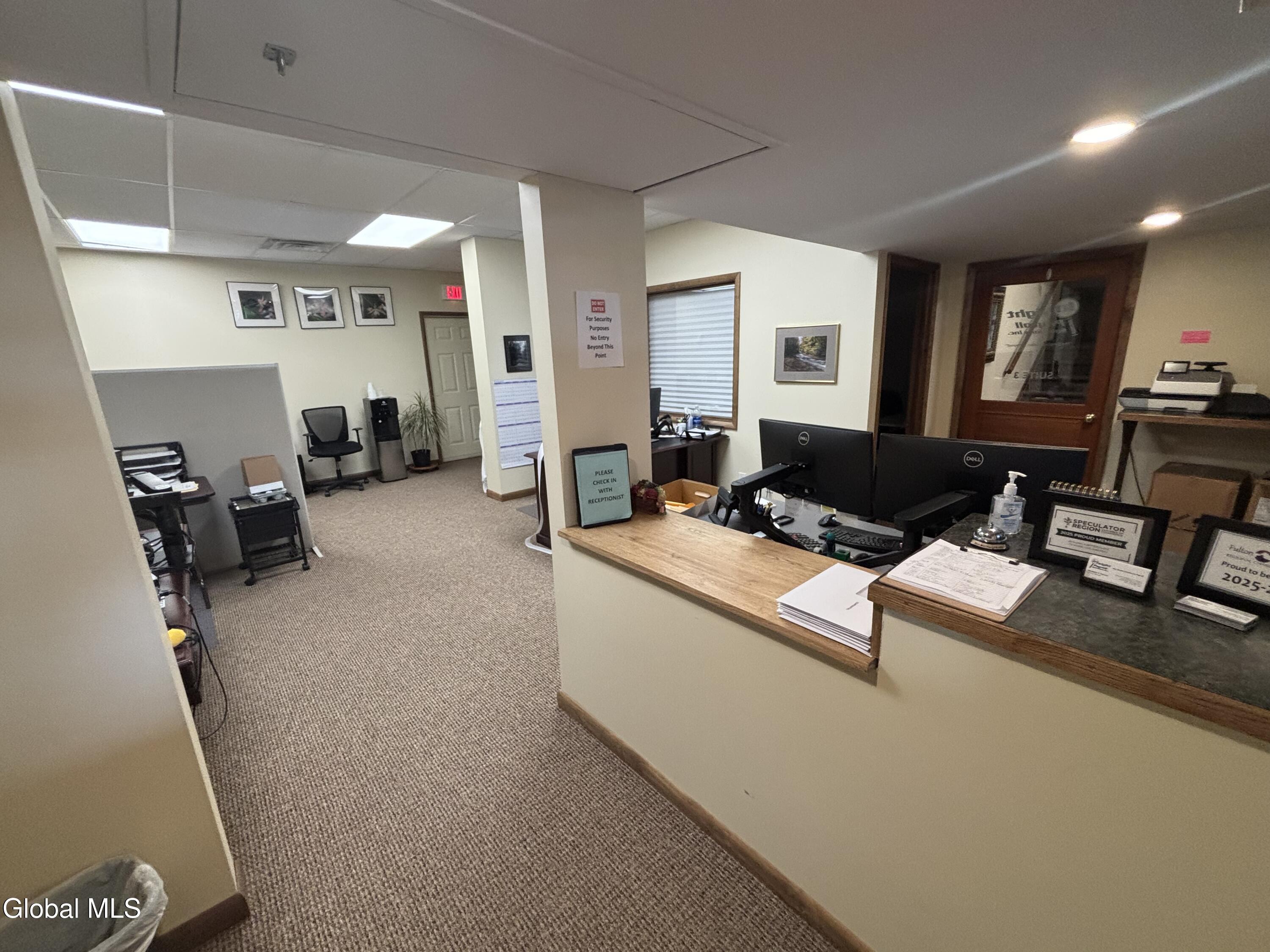 1728 New York 29 Gloversville NY 12078